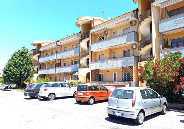 appartamento in vendita a Davoli