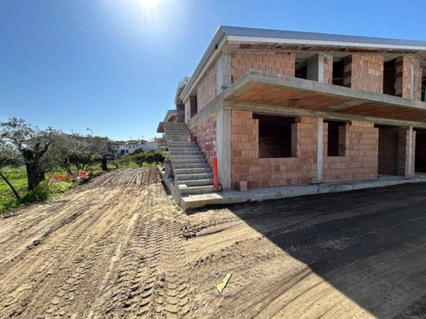 appartamento in vendita a Davoli