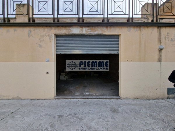 casale in vendita a Davoli