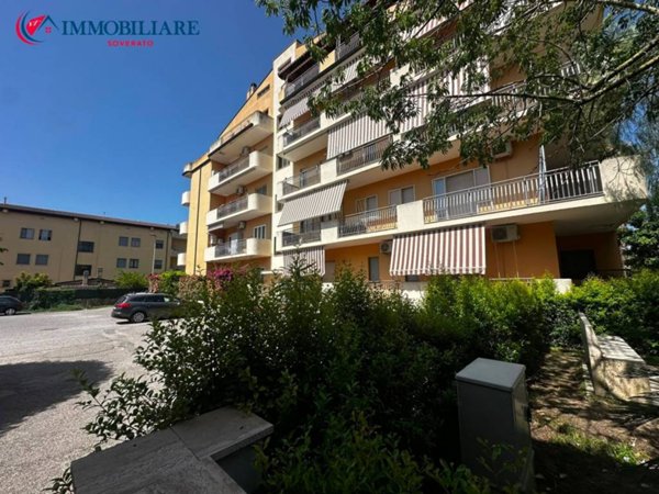 appartamento in vendita a Davoli