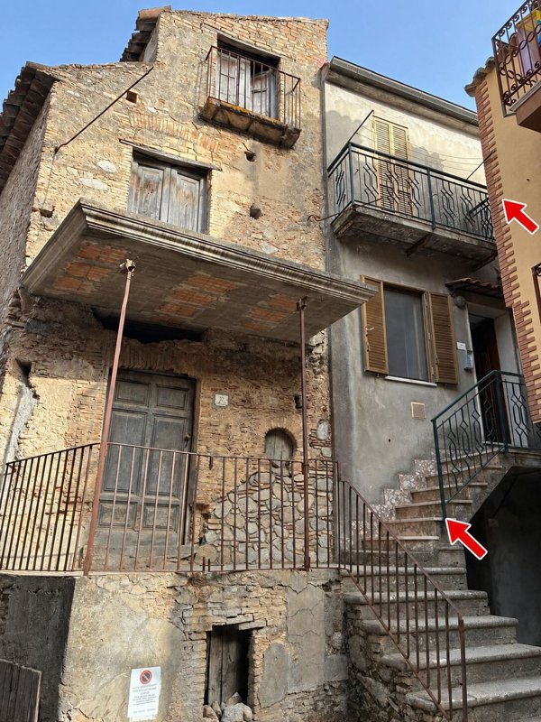 casa indipendente in vendita a Davoli