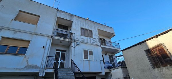 appartamento in vendita a Davoli