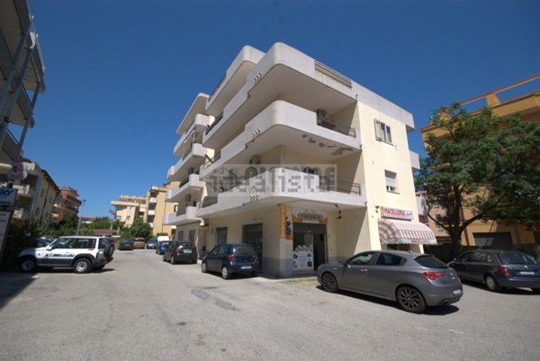 appartamento in vendita a Davoli