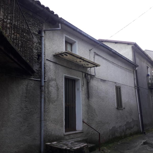 appartamento in vendita a Decollatura in zona Cerrisi