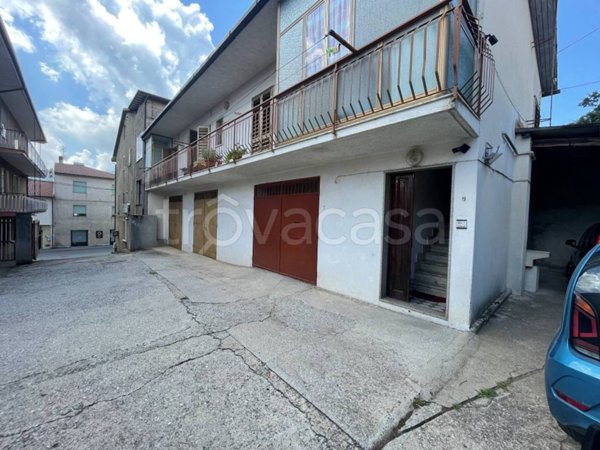 appartamento in vendita a Decollatura