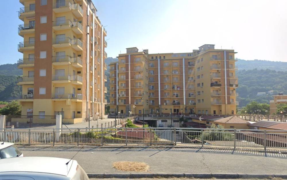 appartamento in vendita a Falerna