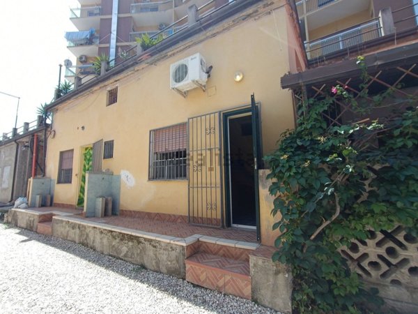 appartamento in vendita a Falerna