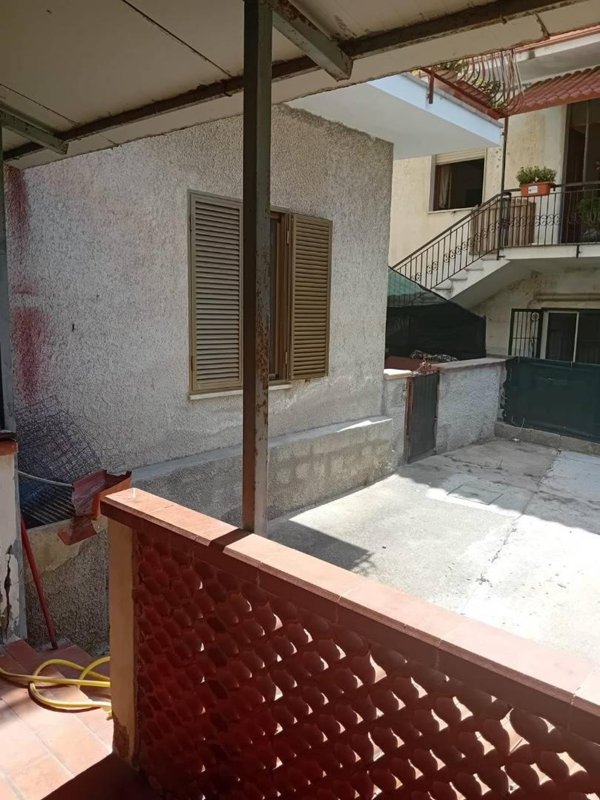 appartamento in vendita a Falerna