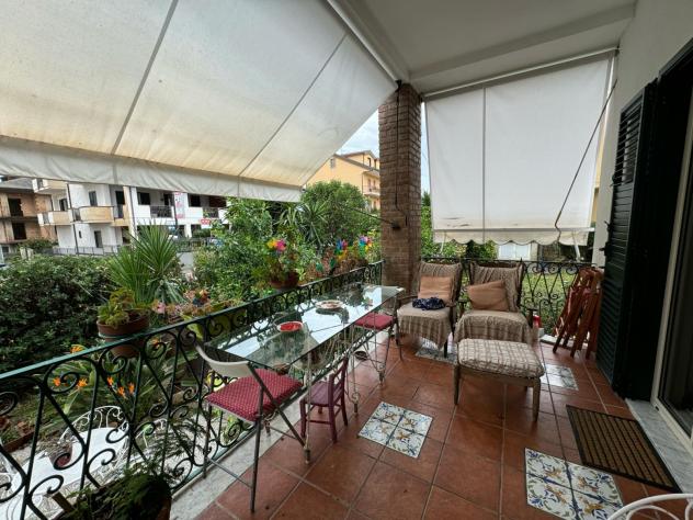 casa indipendente in vendita a Falerna