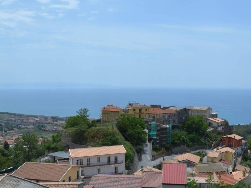 terreno edificabile in vendita a Falerna in zona Castiglione Marittimo