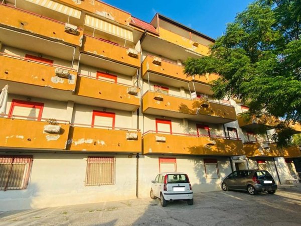 appartamento in vendita a Falerna