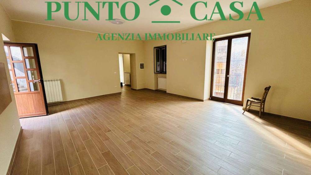 casa indipendente in vendita a Falerna in zona Castiglione Marittimo