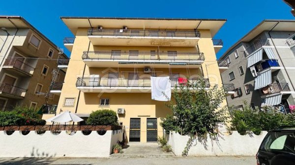 appartamento in vendita a Falerna in zona Falerna Scalo