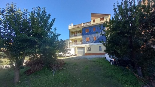 appartamento in vendita a Falerna