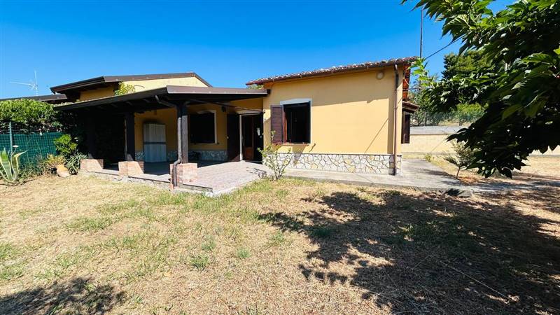 casa indipendente in vendita a Falerna