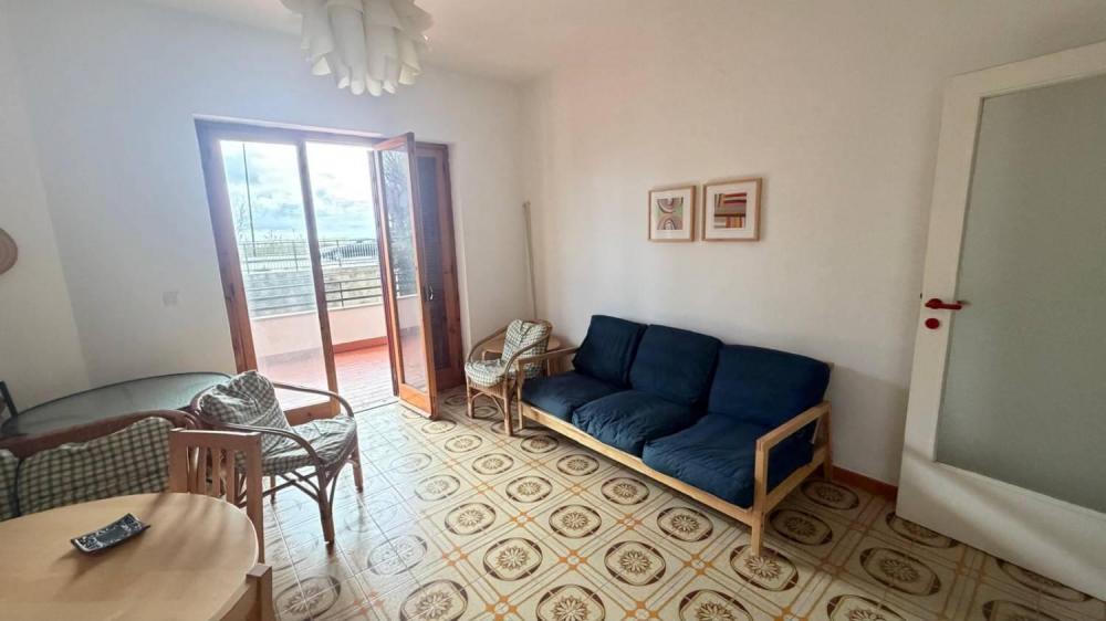 appartamento in vendita a Falerna