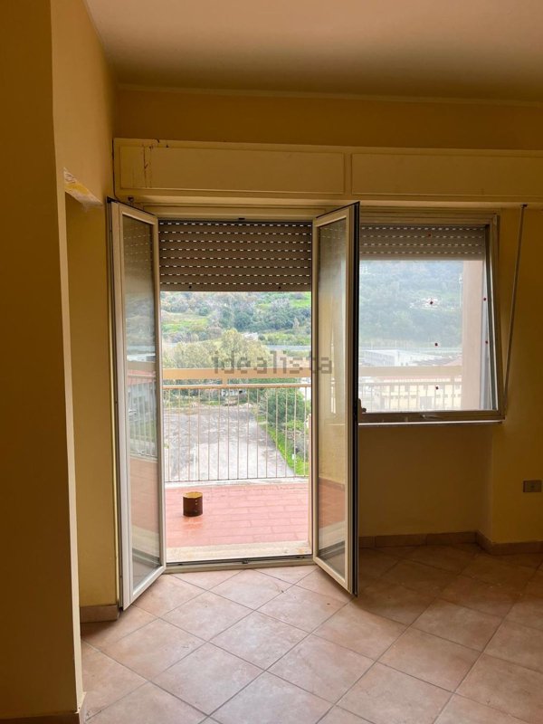 appartamento in vendita a Falerna