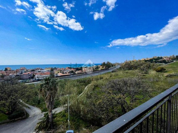 appartamento in vendita a Falerna in zona Falerna Scalo