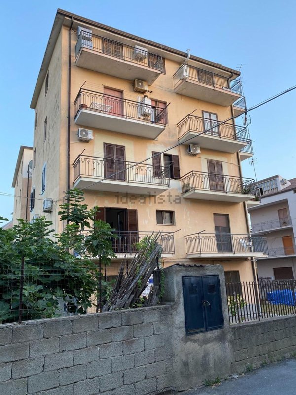 appartamento in vendita a Falerna