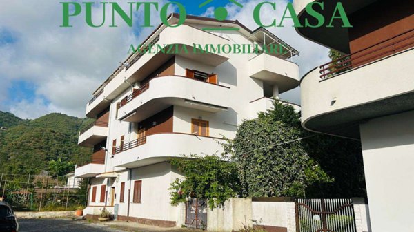 appartamento in vendita a Falerna