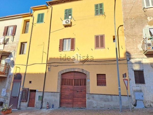 appartamento in vendita a Falerna