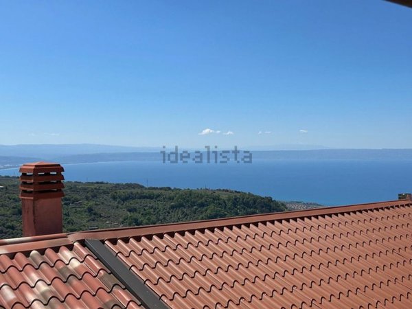 casa indipendente in vendita a Falerna