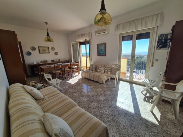 appartamento in vendita a Falerna in zona Falerna Scalo