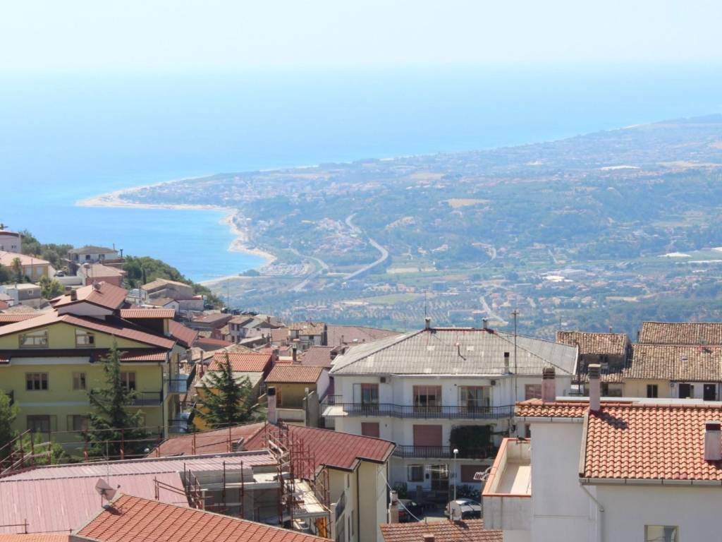 appartamento in vendita a Gasperina