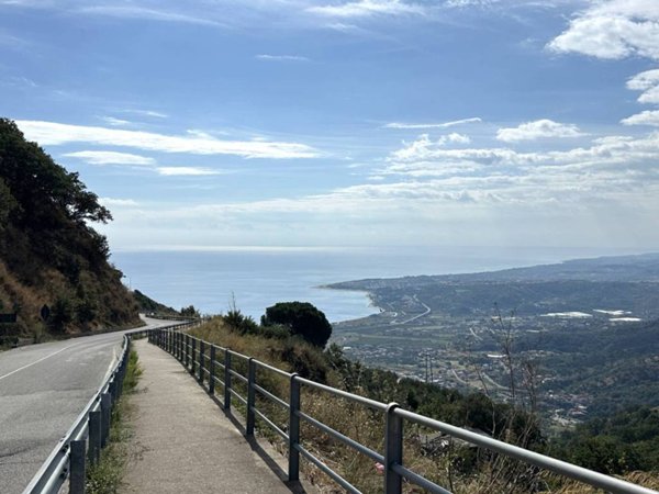 appartamento in vendita a Gasperina