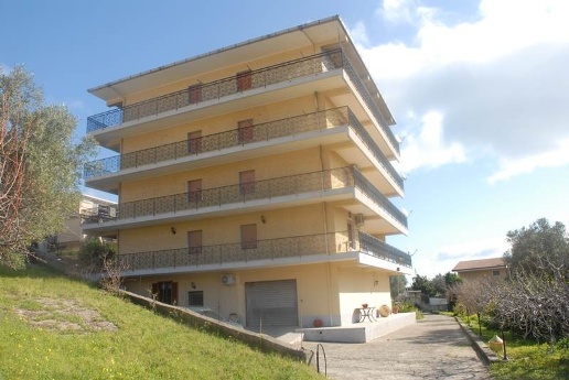 appartamento in vendita a Gasperina