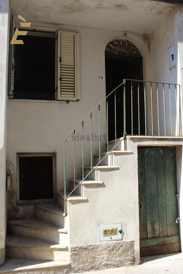 appartamento in vendita a Gasperina