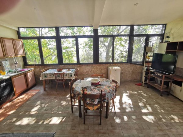 casa indipendente in vendita a Gimigliano in zona Corbino