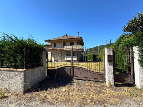 casa indipendente in vendita a Gimigliano