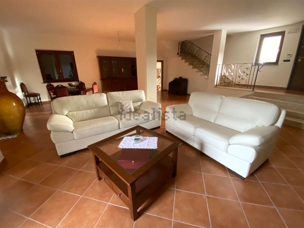 casa indipendente in vendita a Gimigliano in zona Corbino