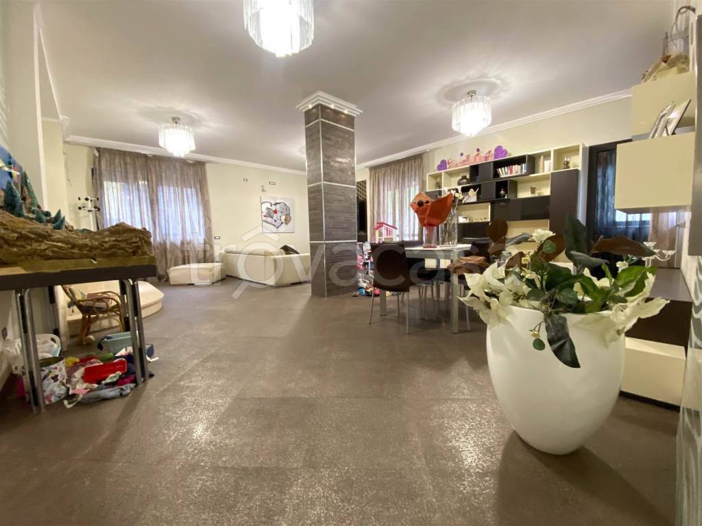 casa indipendente in vendita a Gimigliano