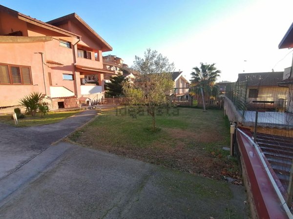 casa indipendente in vendita a Gimigliano