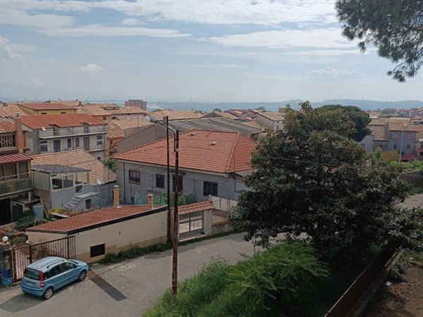appartamento in vendita a Girifalco
