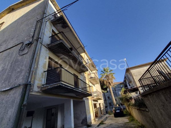 appartamento in vendita a Girifalco