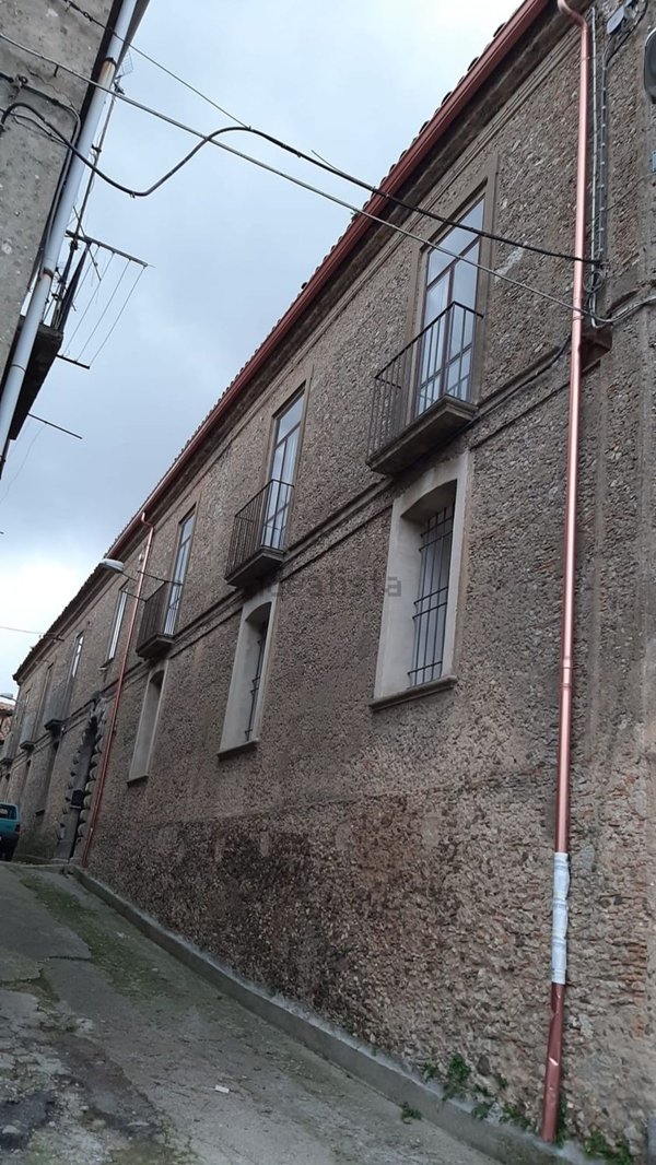 appartamento in vendita a Girifalco