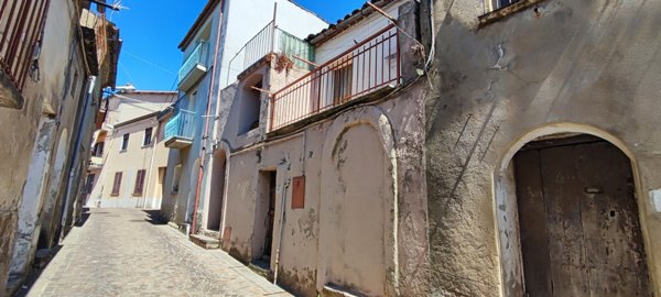 appartamento in vendita a Girifalco