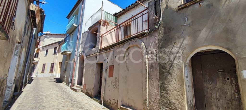 appartamento in vendita a Girifalco