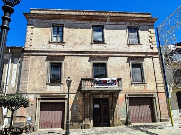 appartamento in vendita a Girifalco