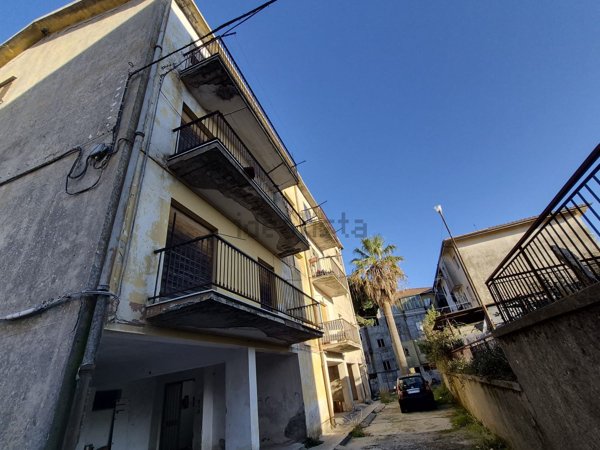 appartamento in vendita a Girifalco