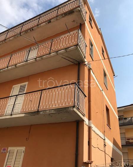 appartamento in vendita a Gizzeria in zona Gizzeria Lido