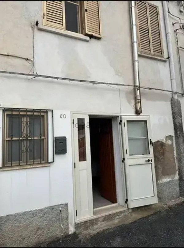casa indipendente in vendita a Gizzeria