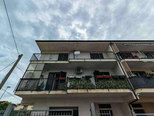 casa indipendente in vendita a Gizzeria