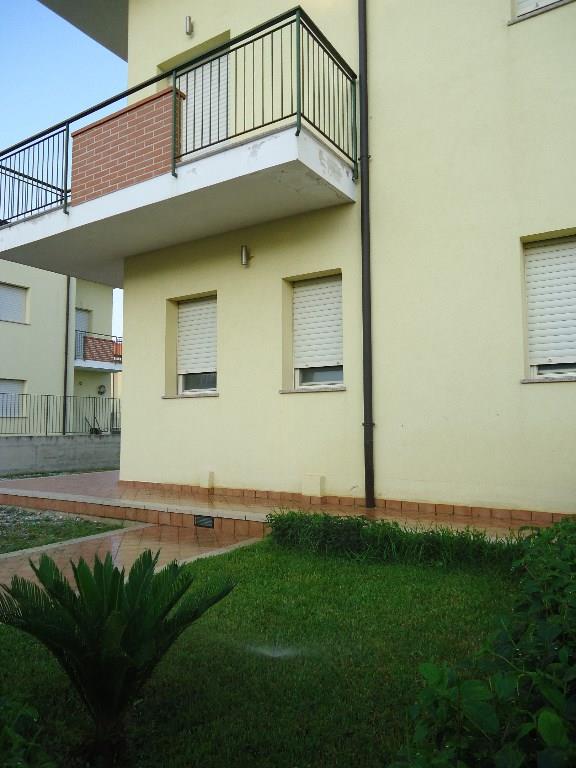 casa indipendente in vendita a Gizzeria in zona Mortilla