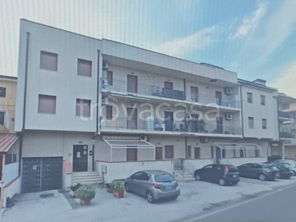 appartamento in vendita a Gizzeria in zona Gizzeria Lido