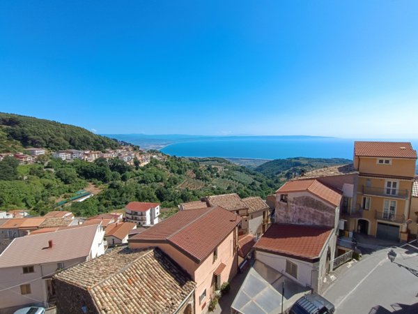 casa indipendente in vendita a Gizzeria