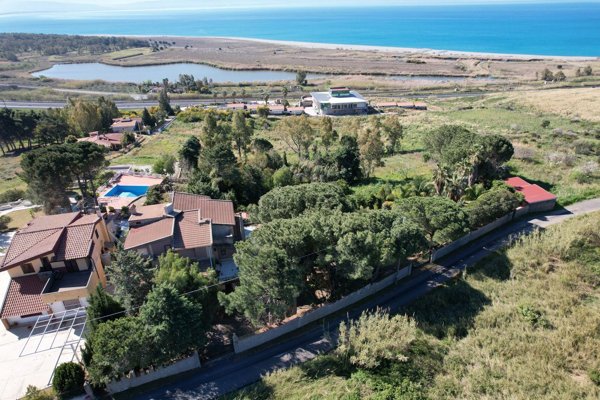 casa indipendente in vendita a Gizzeria